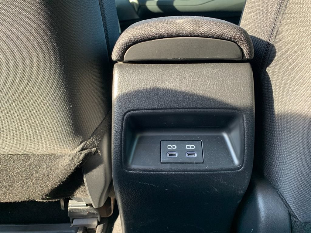 Used 2024 Toyota Corolla LE FWD image 15