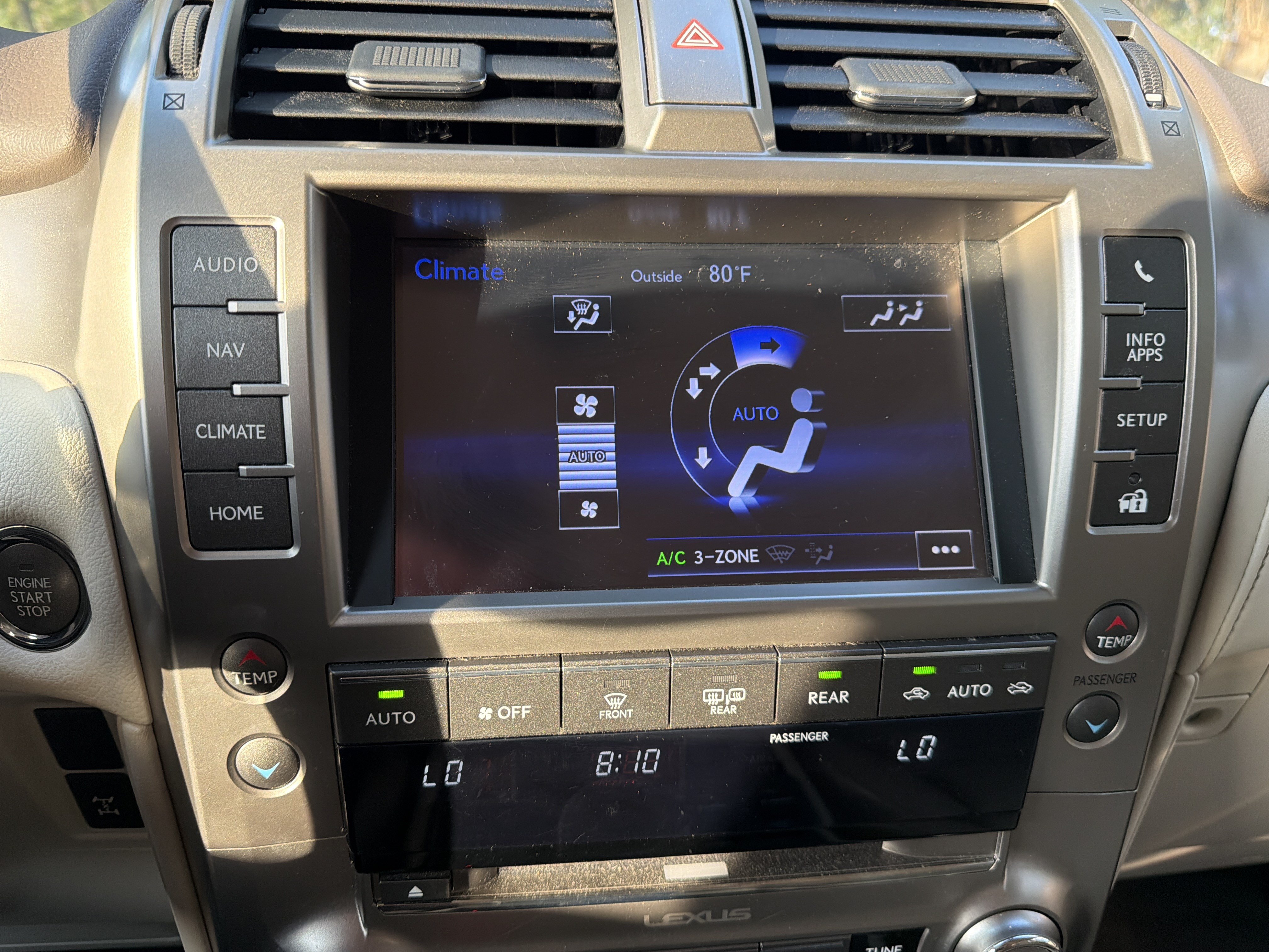 Used 2017 Lexus GX 460 Premium w/ Premium Package AWD/4WD image 25