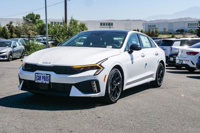 New 2026 Kia K5 GT-Line w/ GT-Line Premium Package FWD image 4