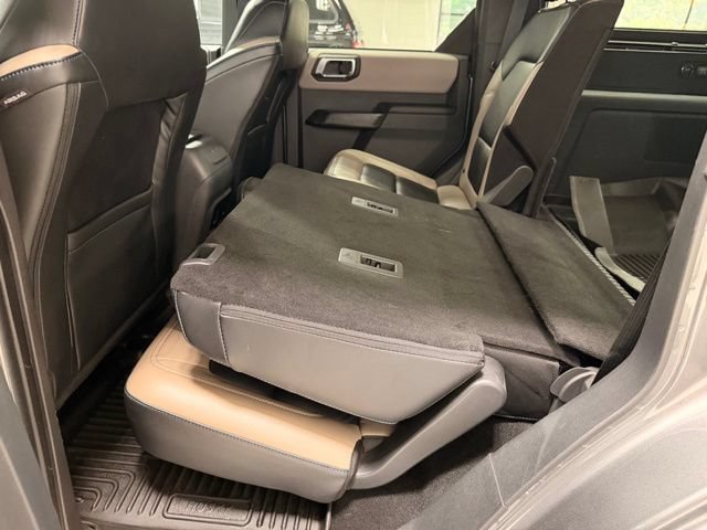 Used 2024 Ford Bronco Wildtrak AWD/4WD image 19