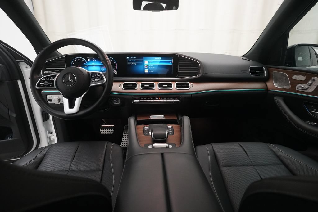 Used 2022 Mercedes-Benz GLS 450 4MATIC image 5