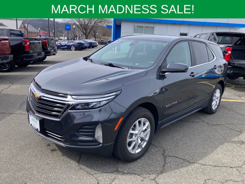 Used 2023 Chevrolet Equinox LT image 3