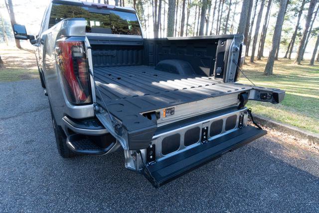 Used 2024 GMC Sierra 2500 AT4 w/ AT4 Premium Plus Package image 12