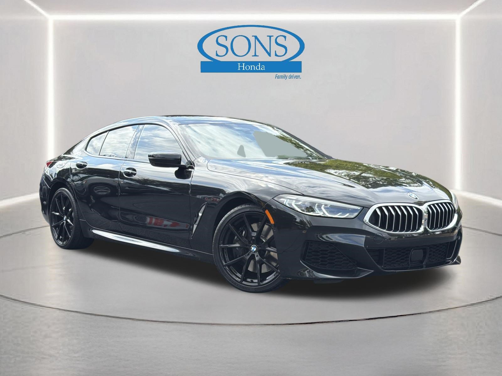Used 2022 BMW 840i Gran Coupe RWD image 2