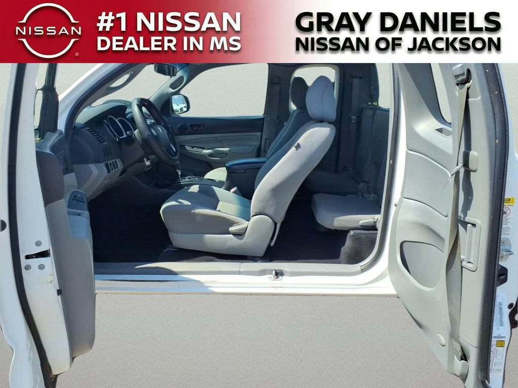 Used 2012 Toyota Tacoma PreRunner RWD image 23
