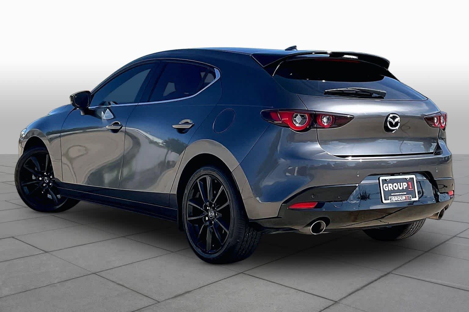 Used 2023 MAZDA MAZDA3 Hatchback w/Premium Plus Pkg AWD/4WD image 11