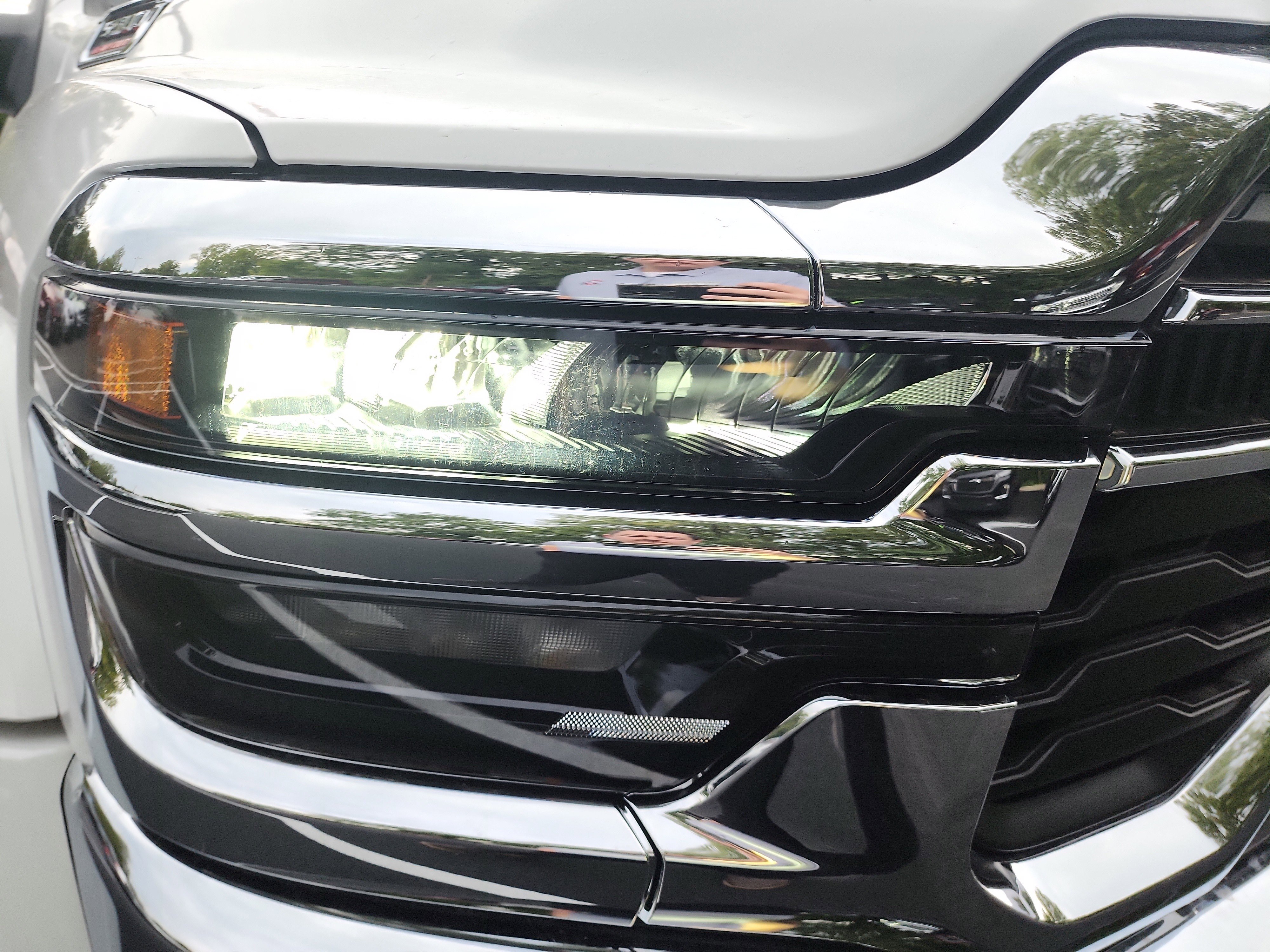 New 2026 RAM 5500 4x4 Crew Cab image 28