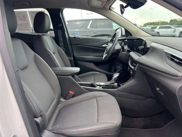 Used 2024 Buick Encore GX Preferred w/ Comfort Package AWD/4WD image 12