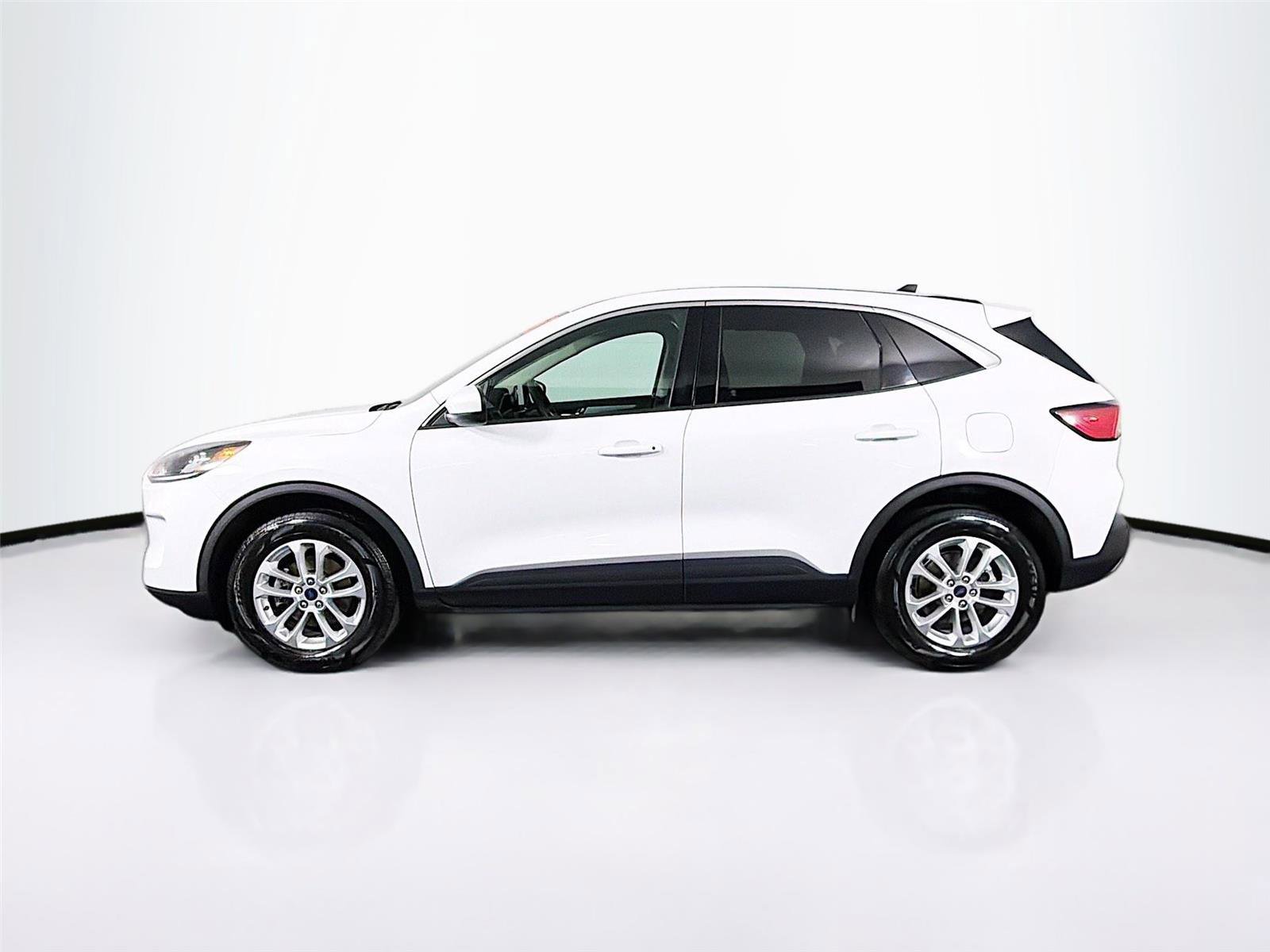 Used 2020 Ford Escape SE AWD/4WD image 4