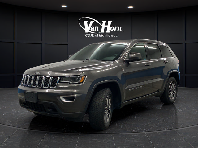 Used 2020 Jeep Grand Cherokee Laredo w/ Quick Order Package 2BN North AWD/4WD image 3