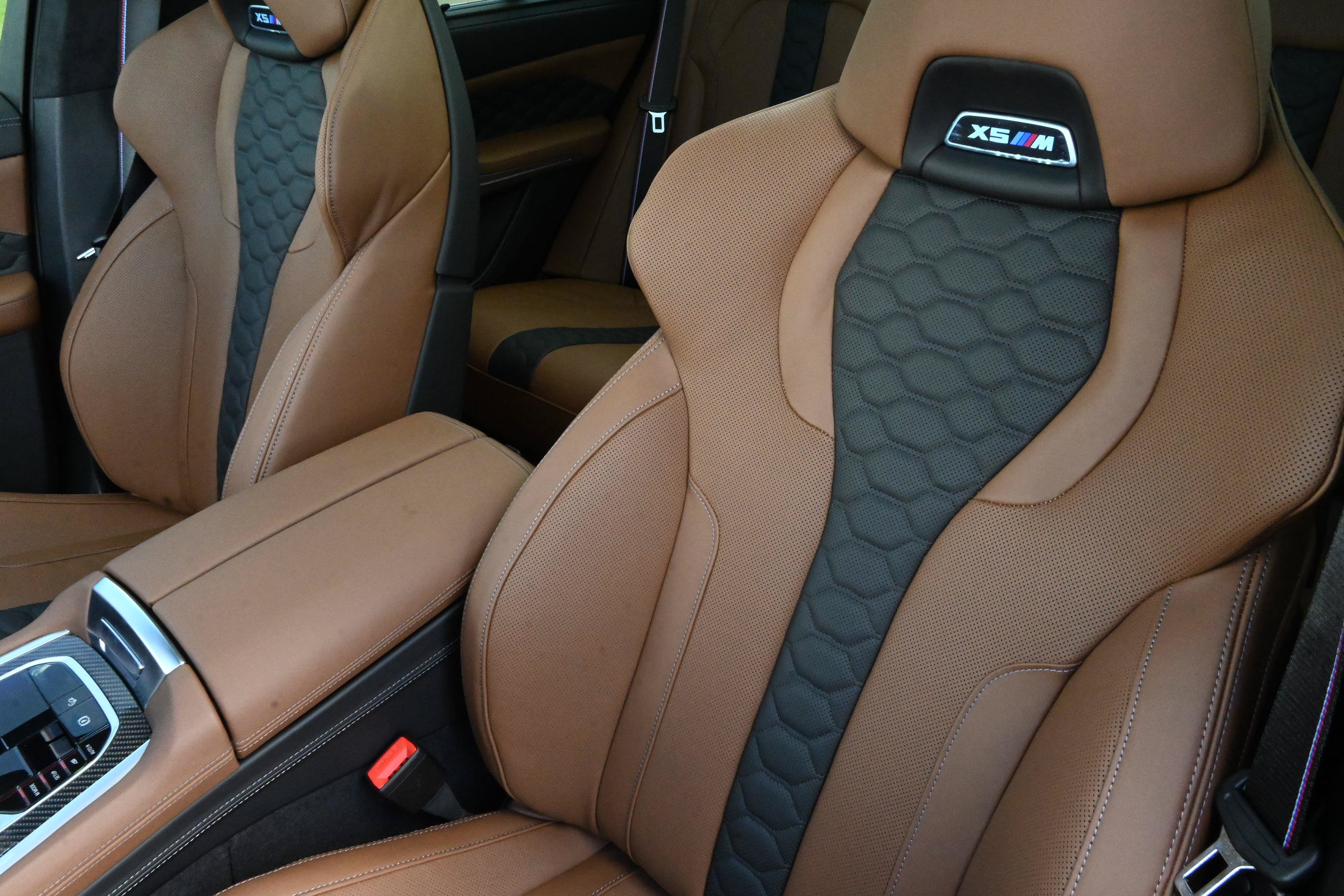 New 2026 BMW X5 M Competition w/ Executive Package AWD/4WD image 12