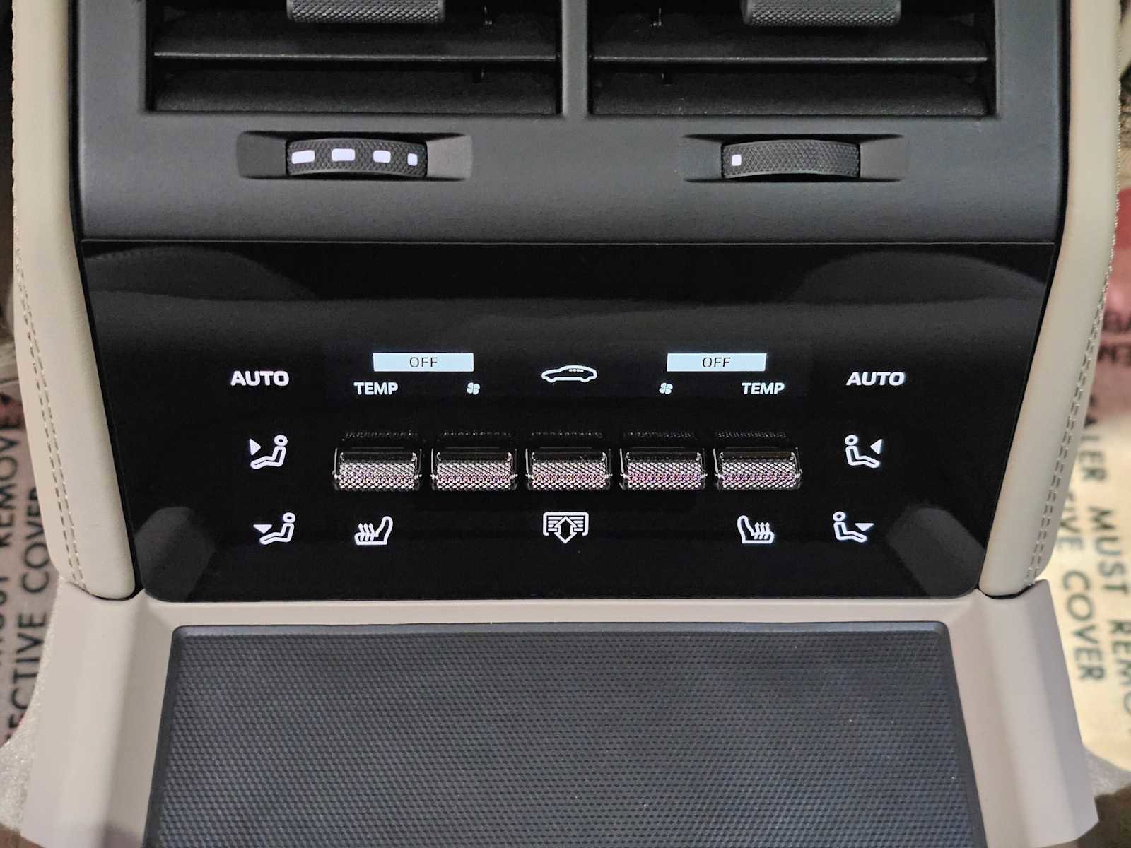 Used 2025 Porsche Panamera 4 image 18