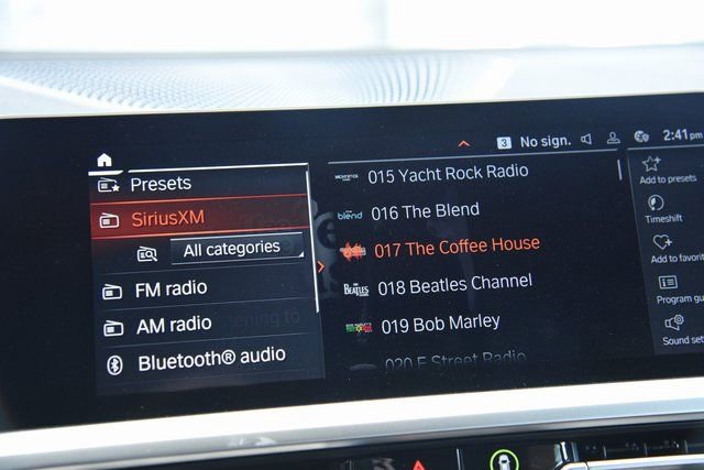 Used 2021 BMW 330e xDrive w/ Premium Package image 25