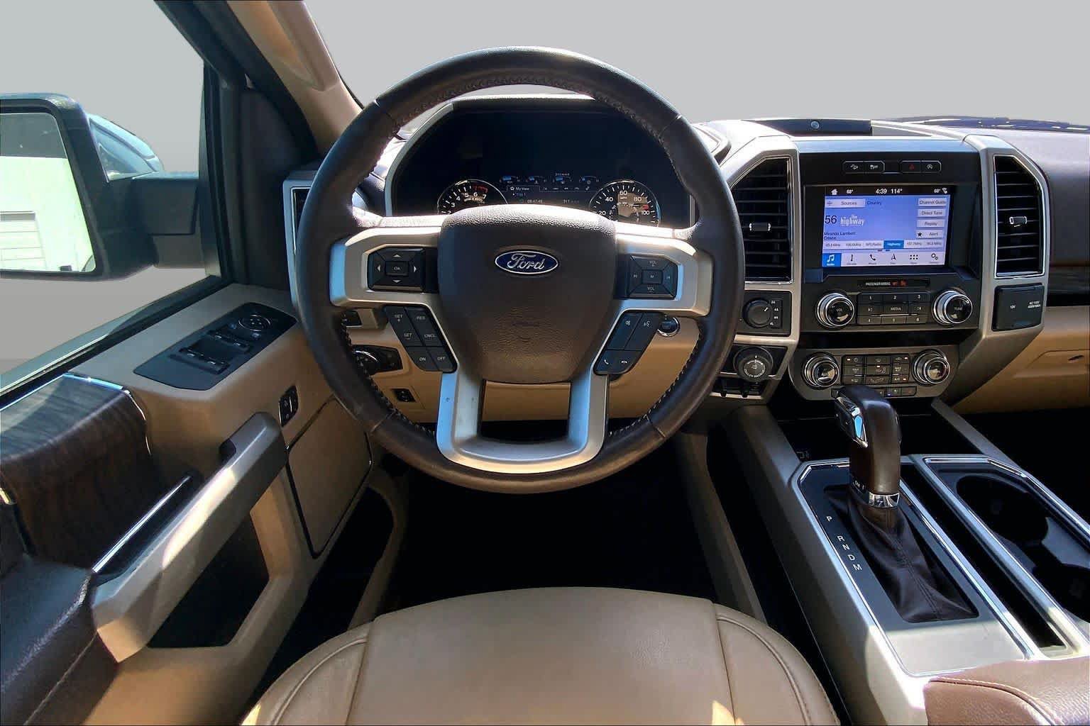 Used 2019 Ford F150 Lariat w/ Equipment Group 502A Luxury AWD/4WD image 6