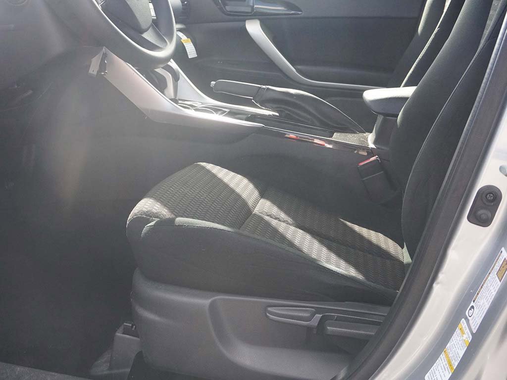 Used 2024 Mitsubishi Eclipse Cross ES image 20