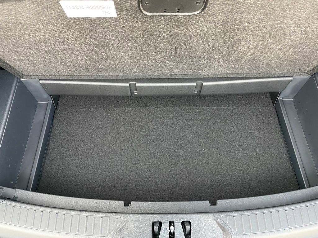 New 2026 Ford Explorer Active image 36