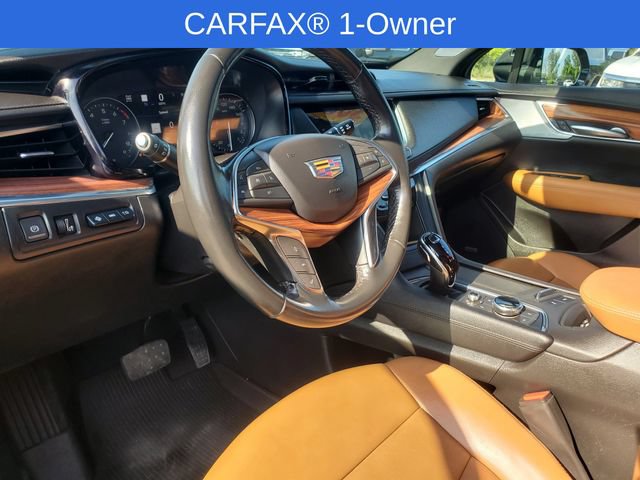 Certified 2024 Cadillac XT5 Premium Luxury w/ Technology Package AWD/4WD image 12