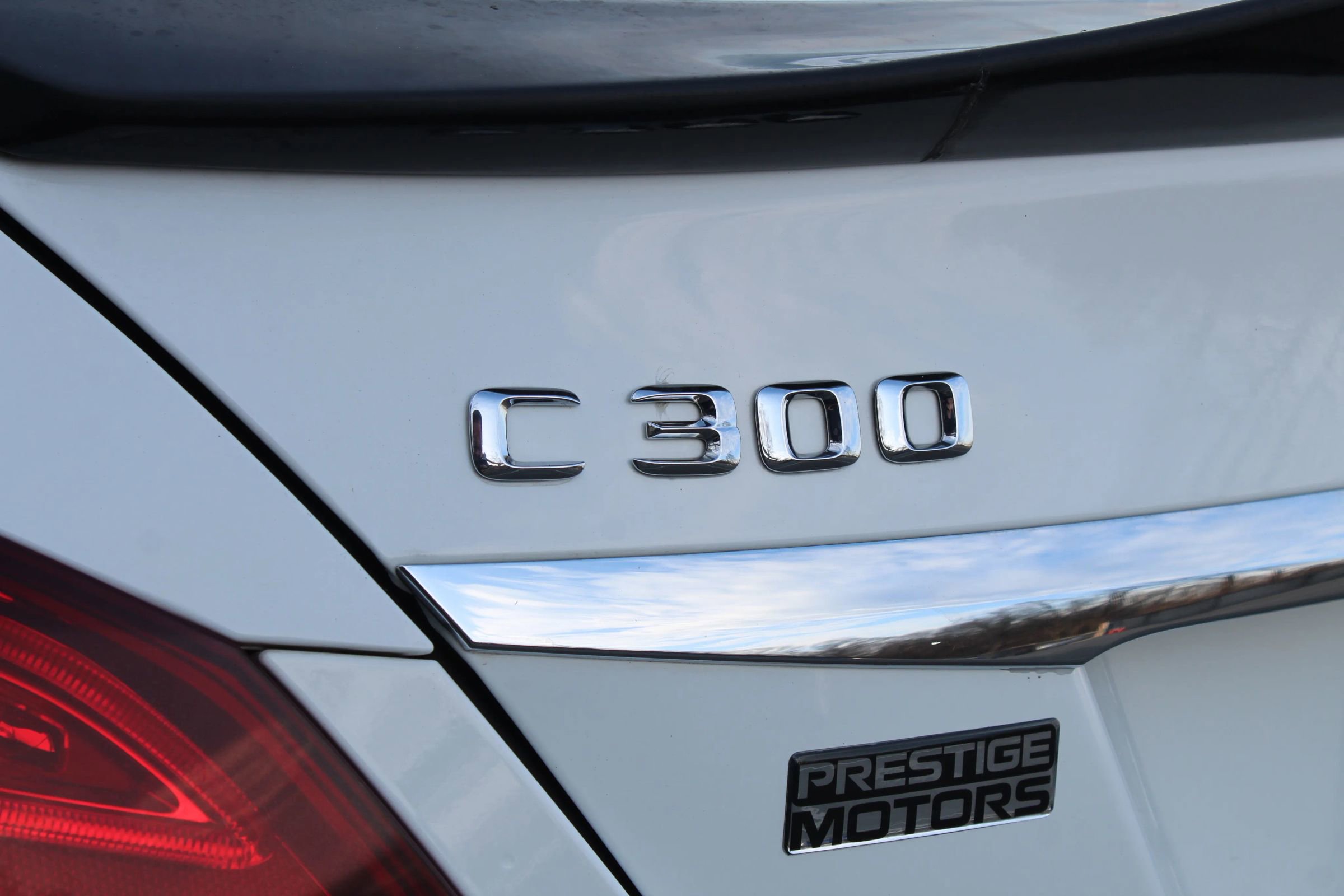 Used 2015 Mercedes-Benz C 300 4MATIC Sedan image 43