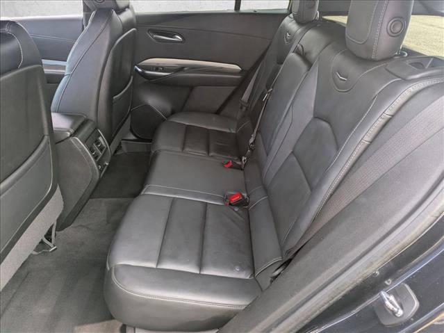 Used 2023 Cadillac XT4 Premium Luxury image 17