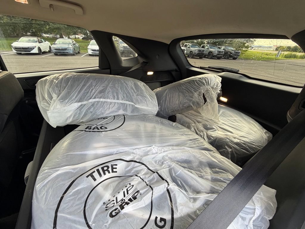 Used 2020 Ford Escape SE FWD image 10