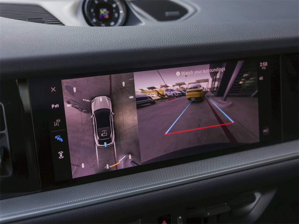 Certified 2025 Porsche Cayenne E-Hybrid Coupe image 23