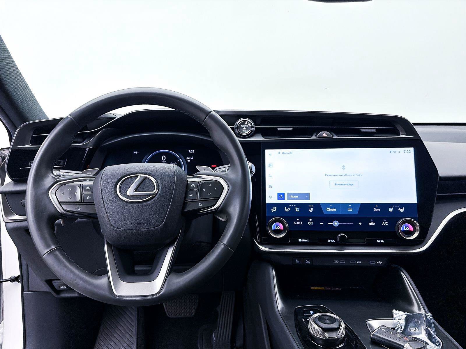 Used 2023 Lexus RZ 450e Premium w/ Technology Package AWD/4WD image 4