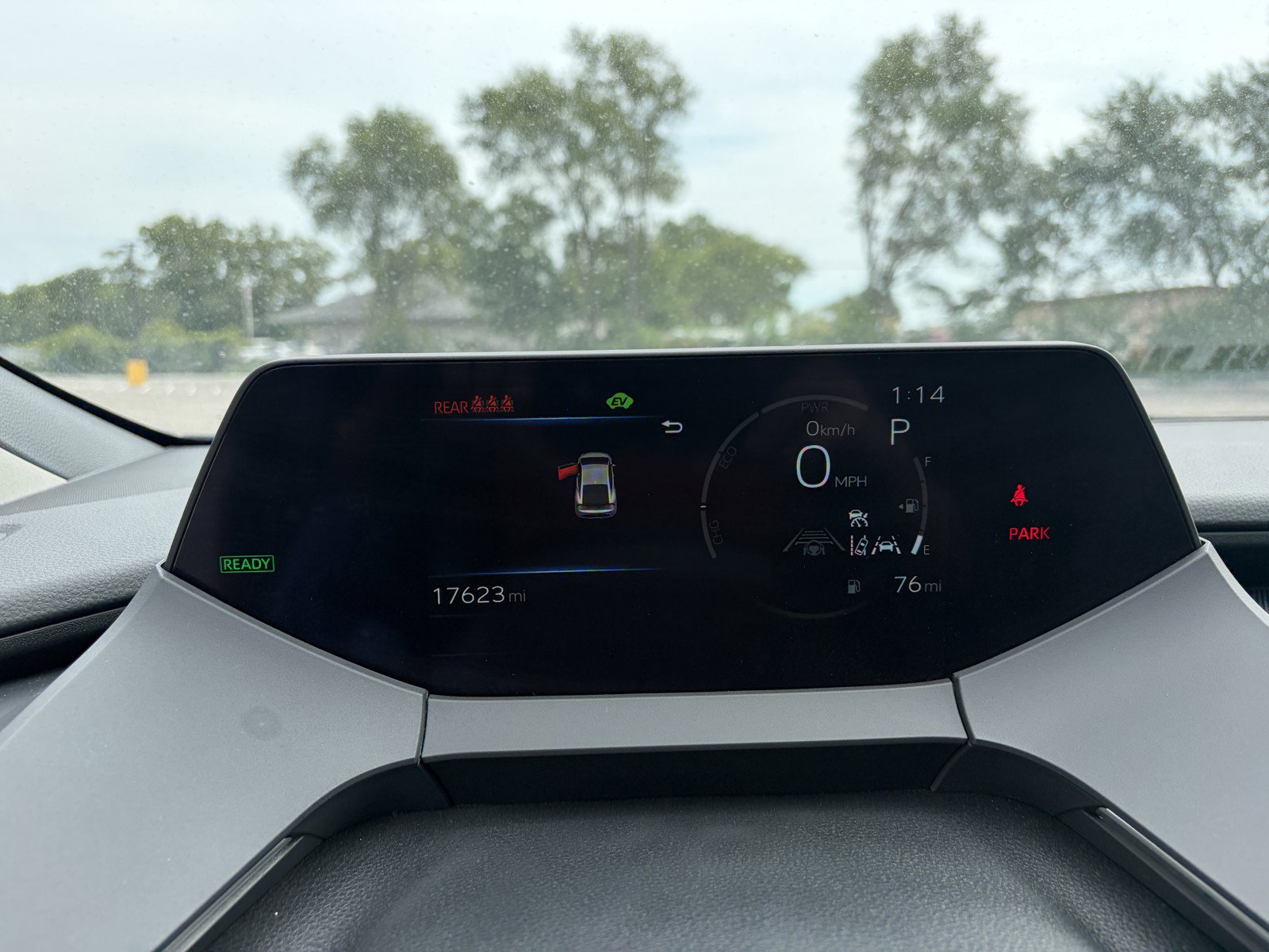 Used 2024 Toyota Prius XLE AWD/4WD image 14