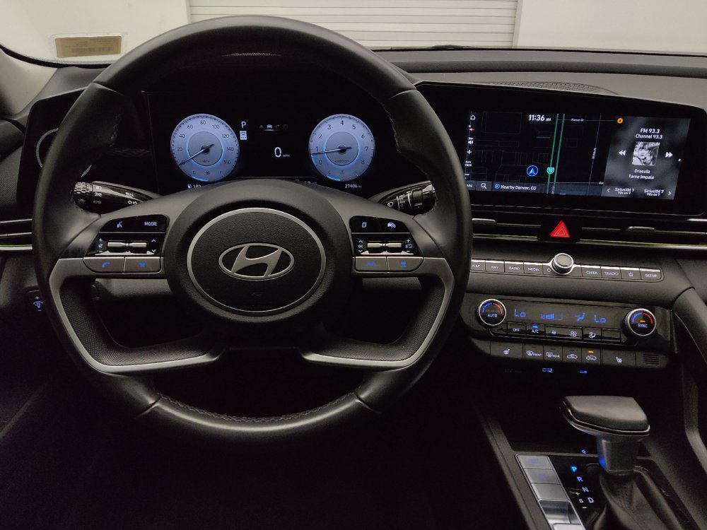 Used 2025 Hyundai Elantra SEL FWD image 22