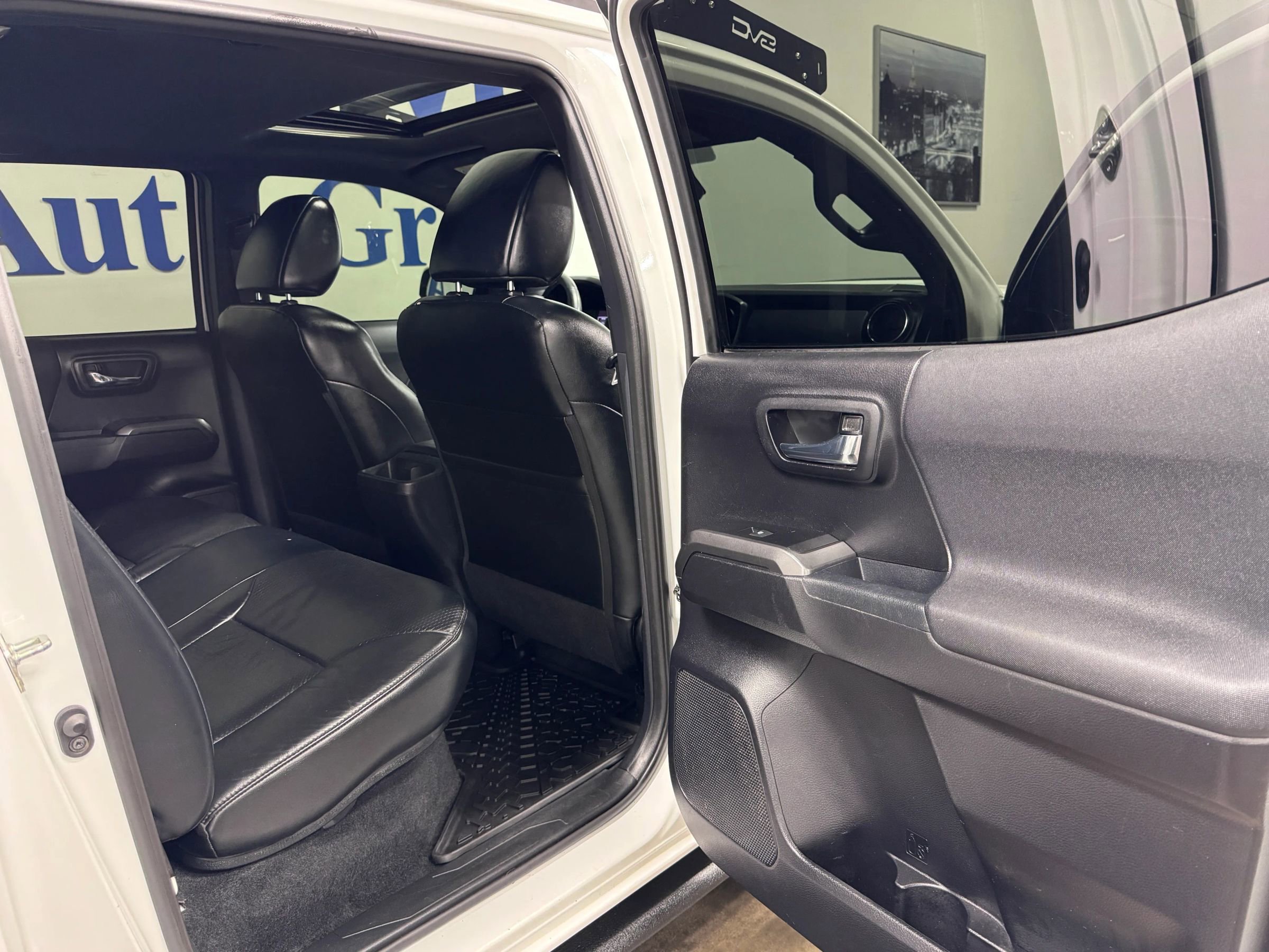 Used 2020 Toyota Tacoma TRD Pro image 25