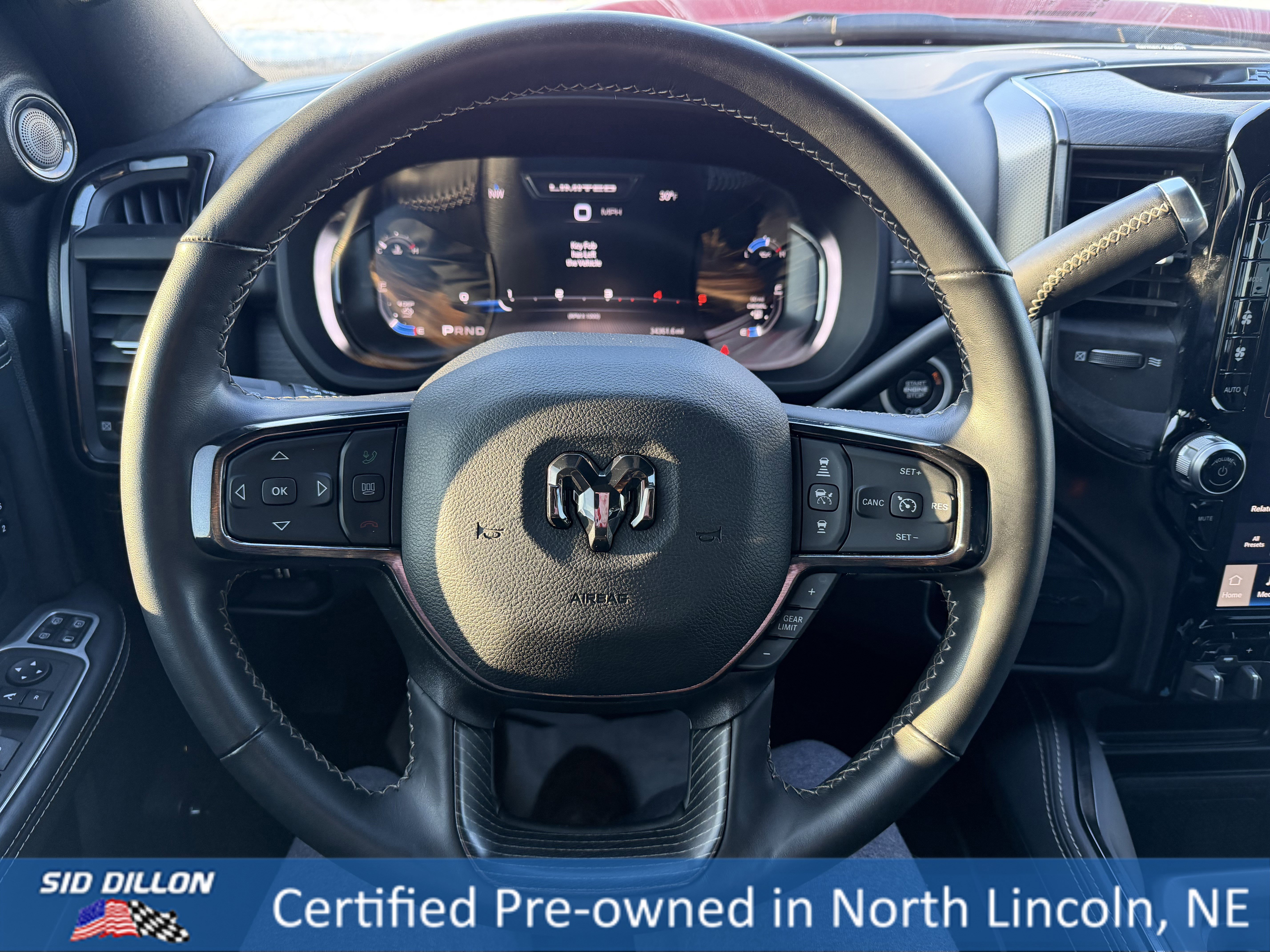 Used 2024 RAM 3500 Limited image 11