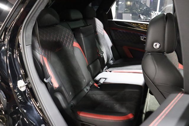 Used 2021 Bentley Bentayga Speed AWD/4WD image 48