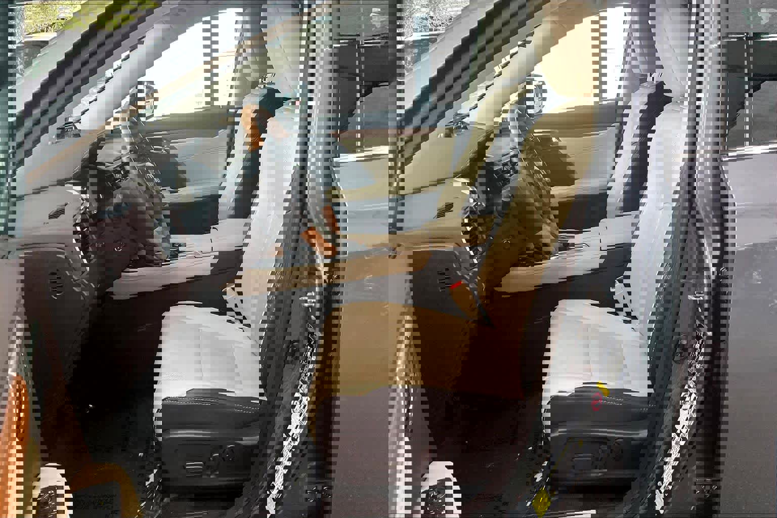 Used 2017 Lexus RX 350 FWD w/ Premium Package image 8