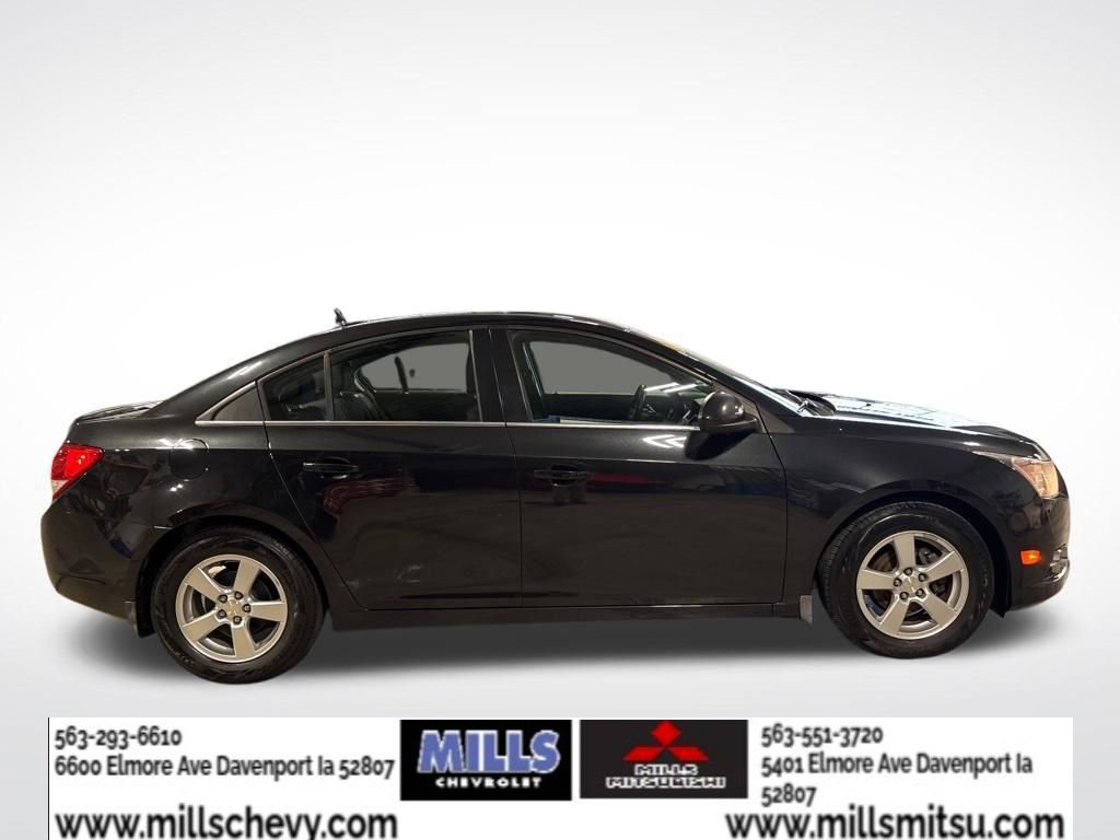 Used 2014 Chevrolet Cruze LT w/ Technology Package image 4
