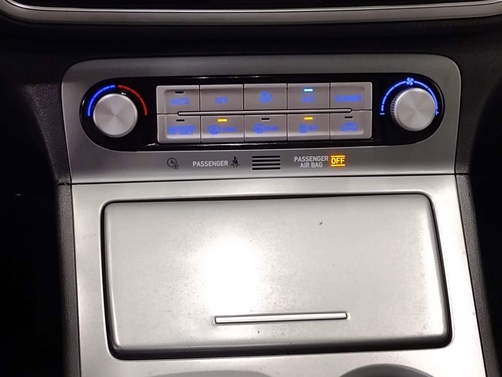 Certified 2023 Hyundai Kona Limited w/ Cargo Package image 27