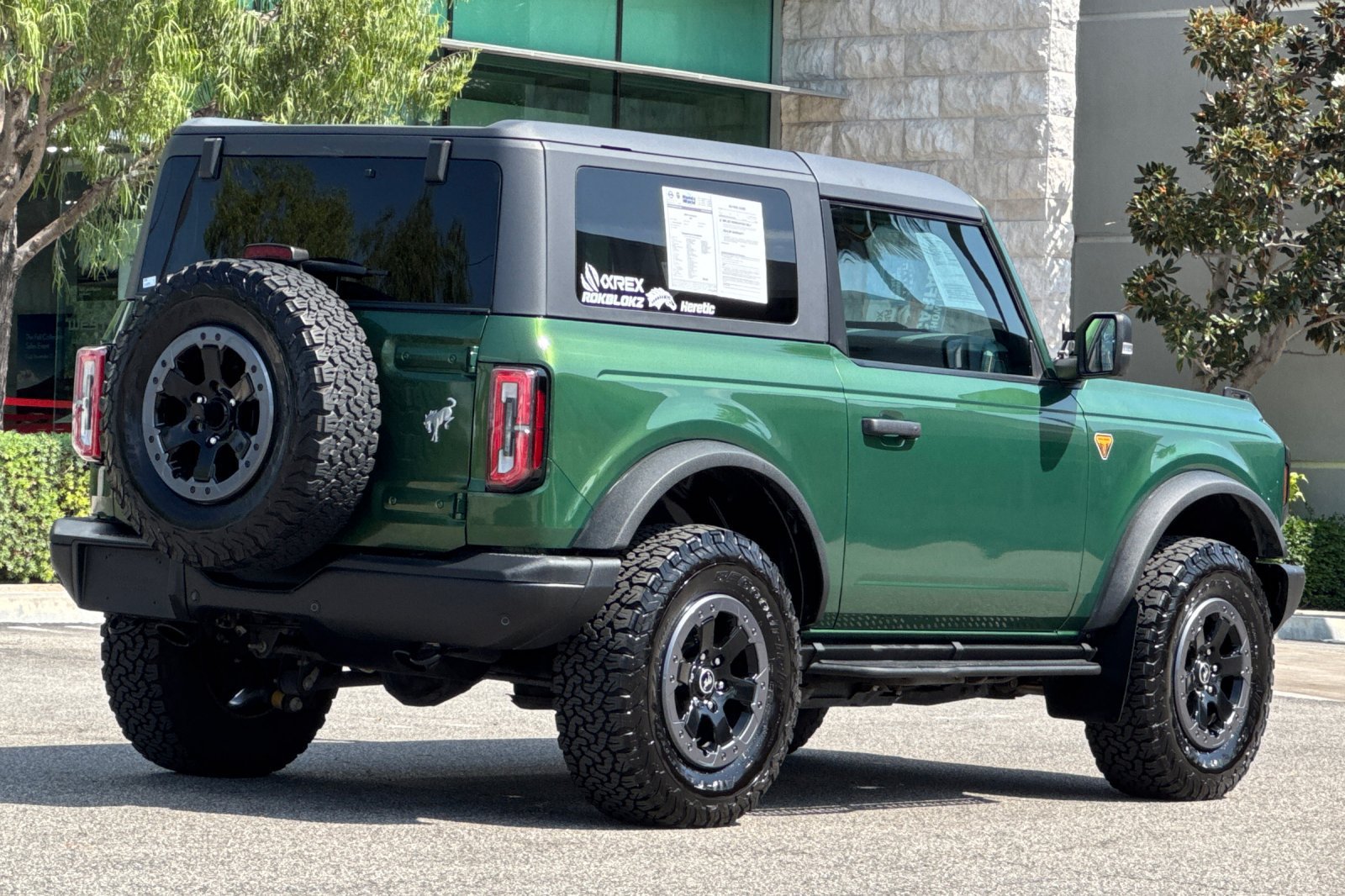 Used 2022 Ford Bronco Badlands AWD/4WD image 4