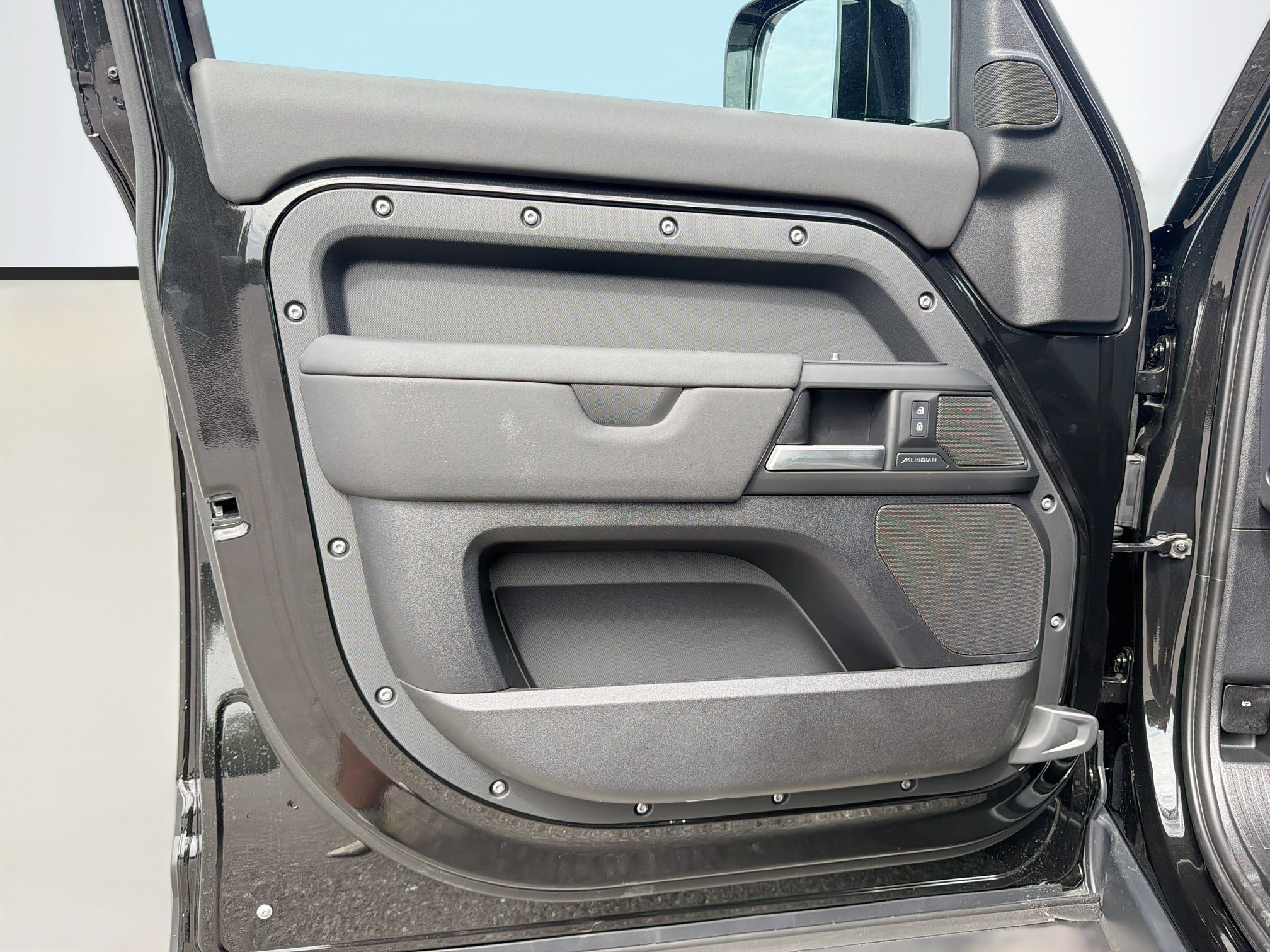 New 2026 Land Rover Defender 110 S AWD/4WD image 21