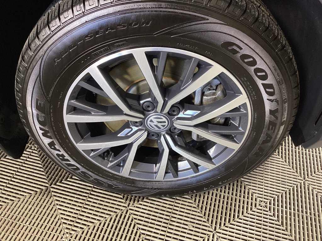Used 2019 Volkswagen Tiguan SE AWD/4WD image 7
