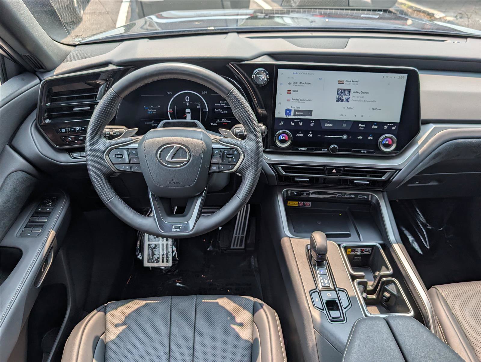 Certified 2025 Lexus TX 500h AWD w/ Technology Package image 20