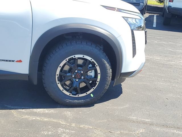 New 2026 Nissan Pathfinder Rock Creek AWD/4WD image 9