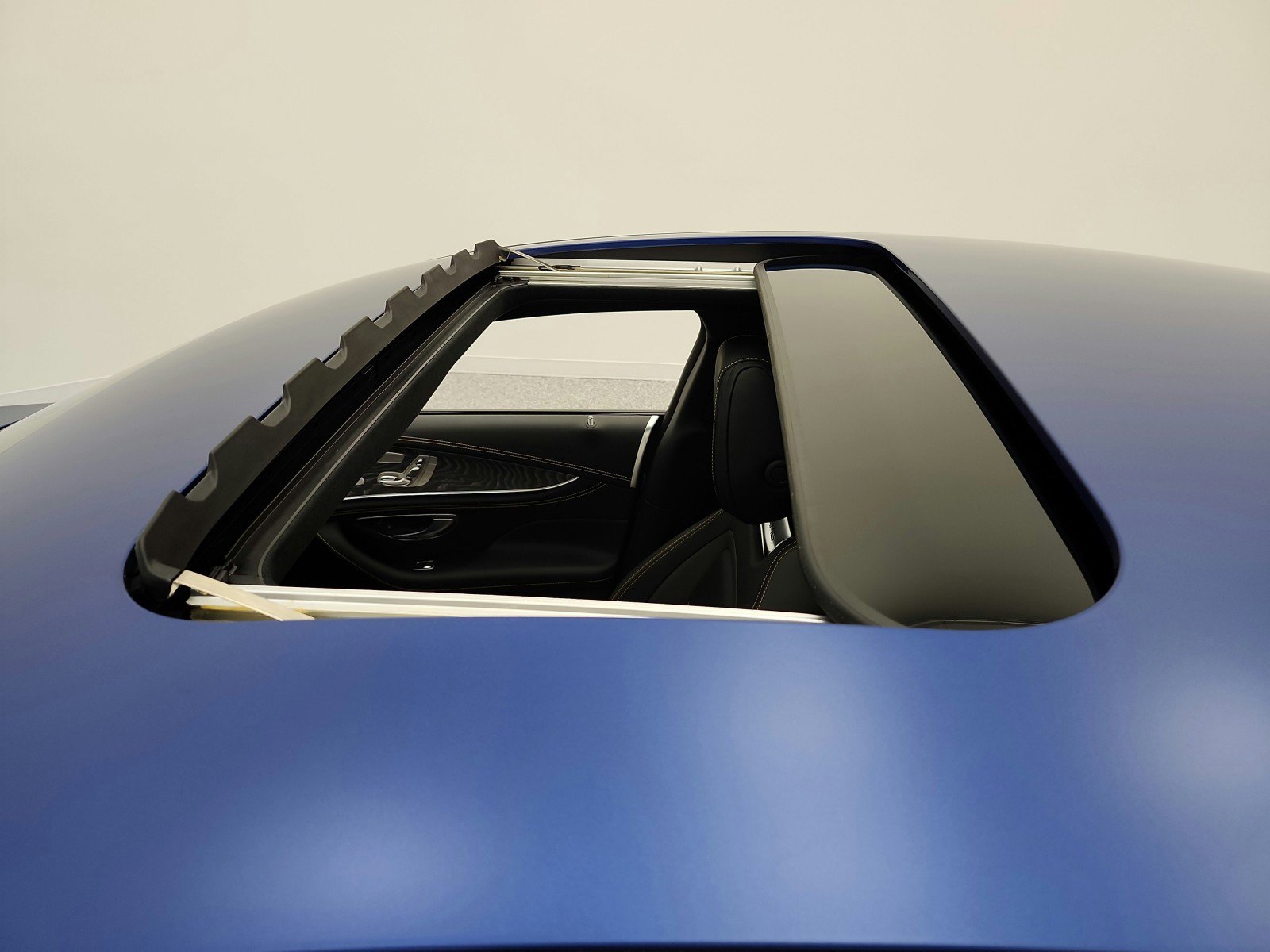 Certified 2022 Mercedes-Benz AMG GT 53 image 25