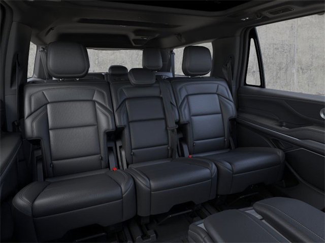 New 2025 Lincoln Navigator L Reserve w/ Jet Appearance Package image 11