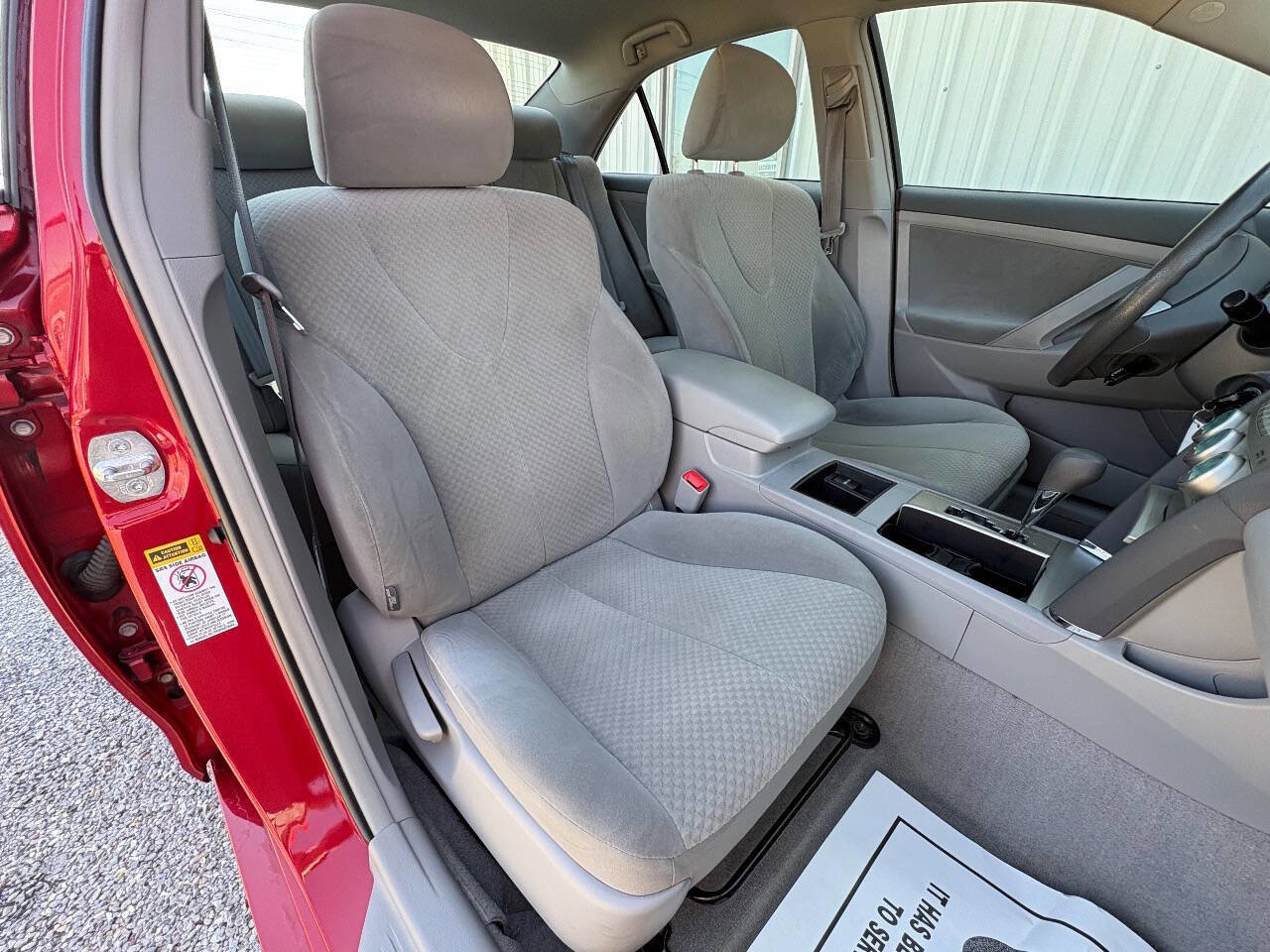 Used 2007 Toyota Camry LE FWD image 23