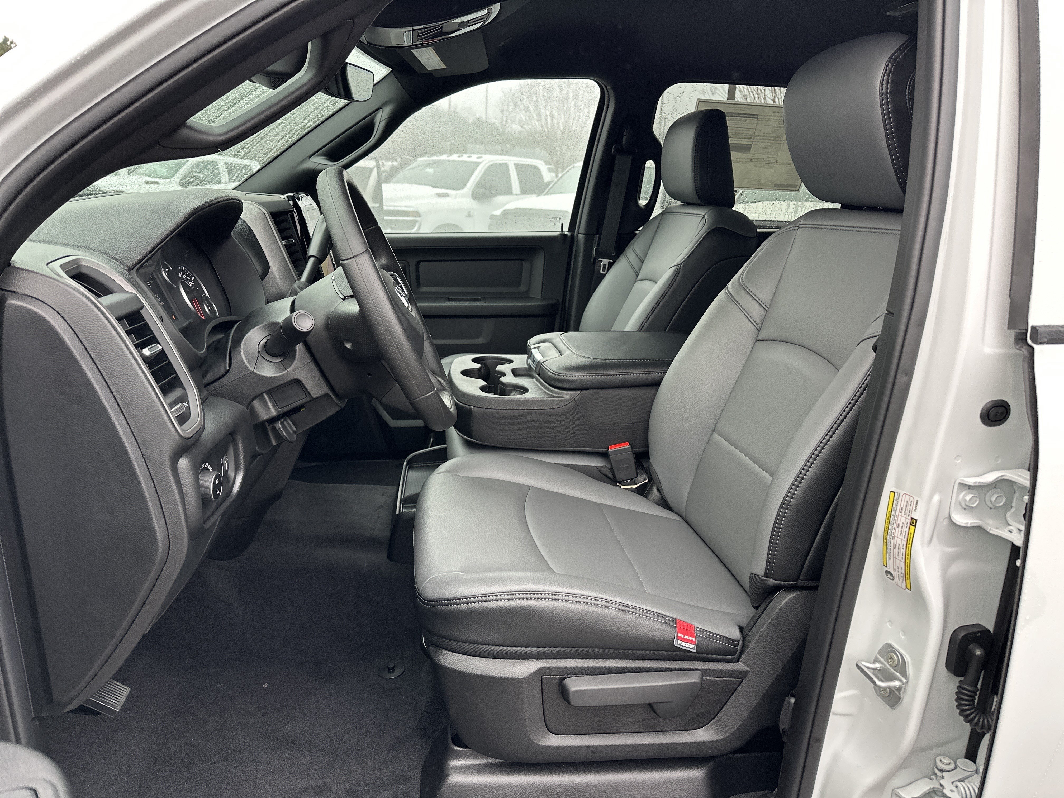 New 2026 RAM 2500 Tradesman AWD/4WD image 9