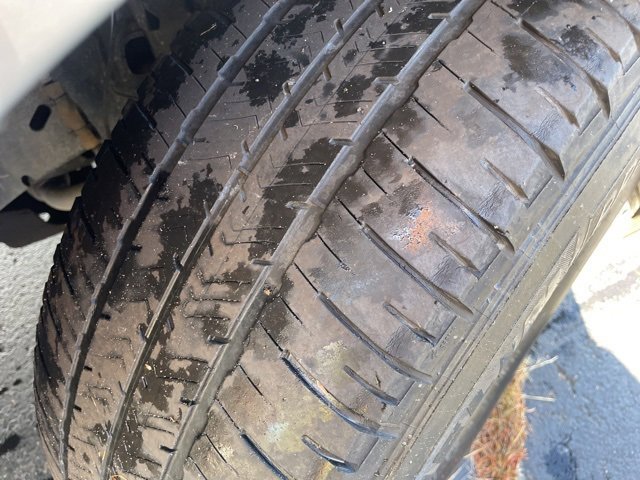 Certified 2024 Ford Expedition Max XLT image 3