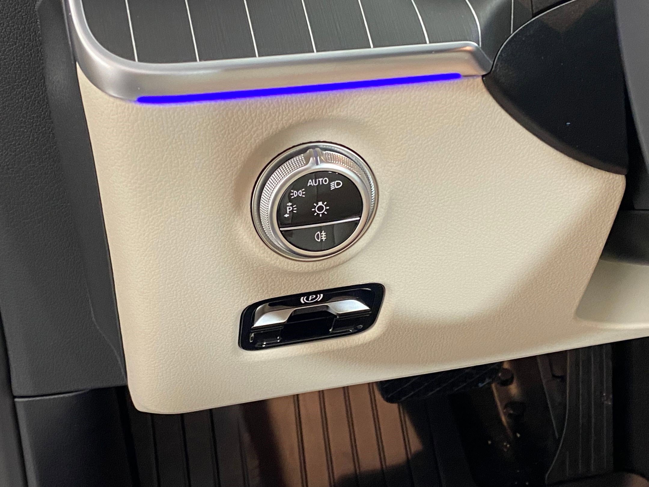 New 2026 Mercedes-Benz CLE 300 4MATIC Cabriolet image 16