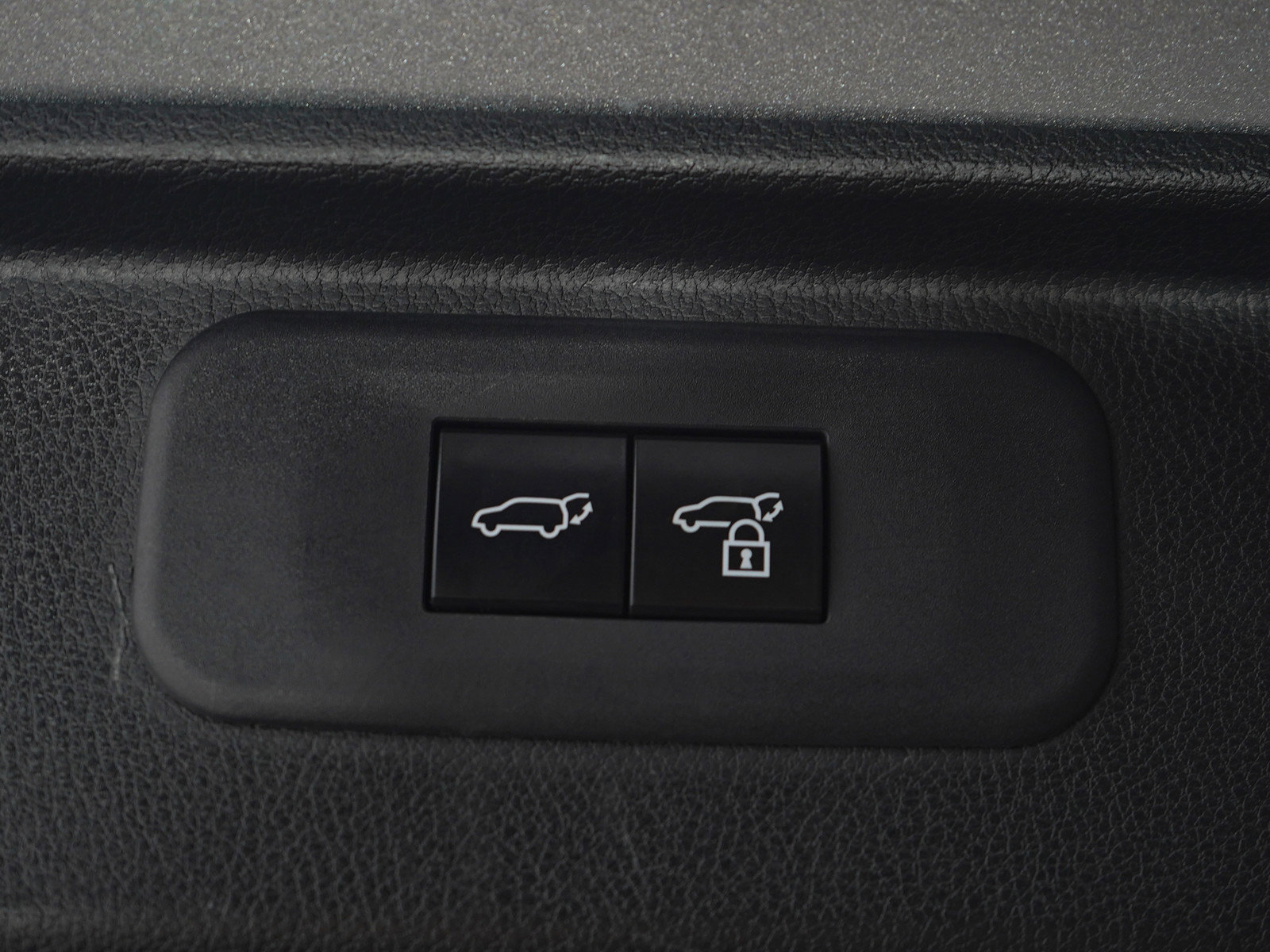 Used 2024 Toyota Grand Highlander XLE image 17