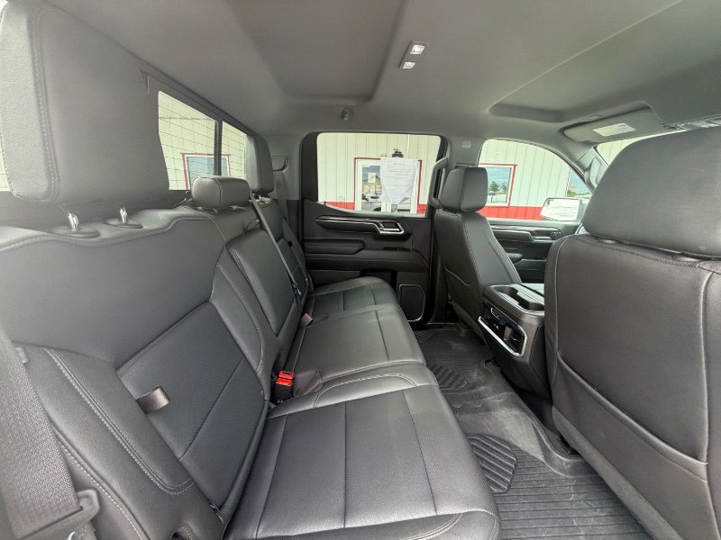 Used 2024 Chevrolet Silverado 1500 LTZ AWD/4WD image 10