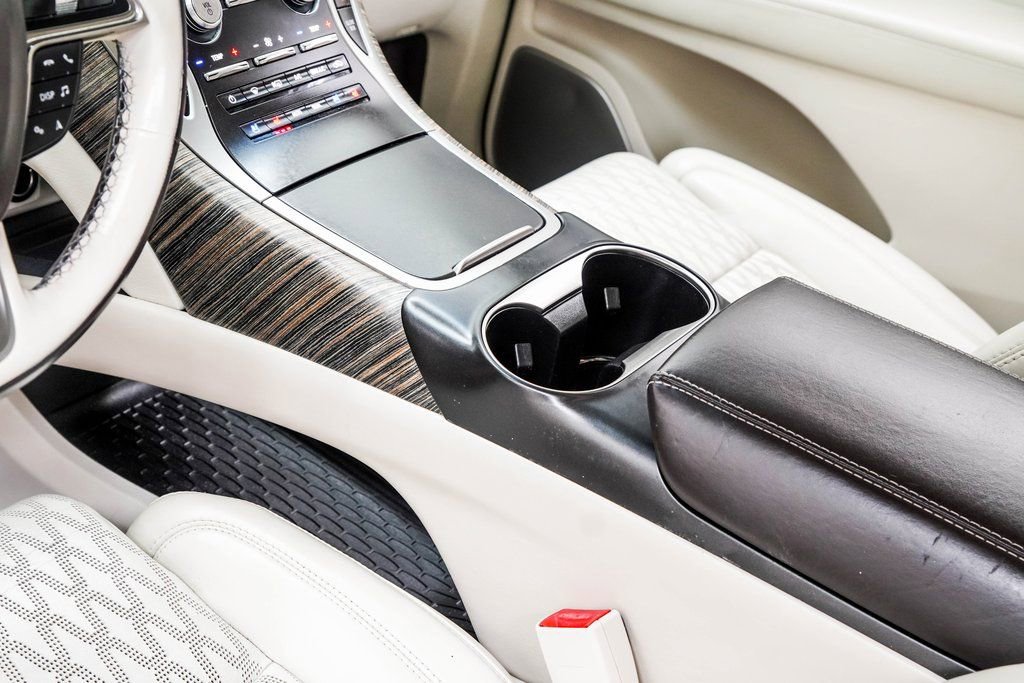 Used 2019 Lincoln Nautilus Black Label image 15