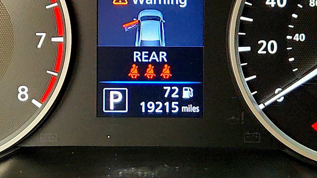 Used 2024 Nissan Sentra S FWD image 15