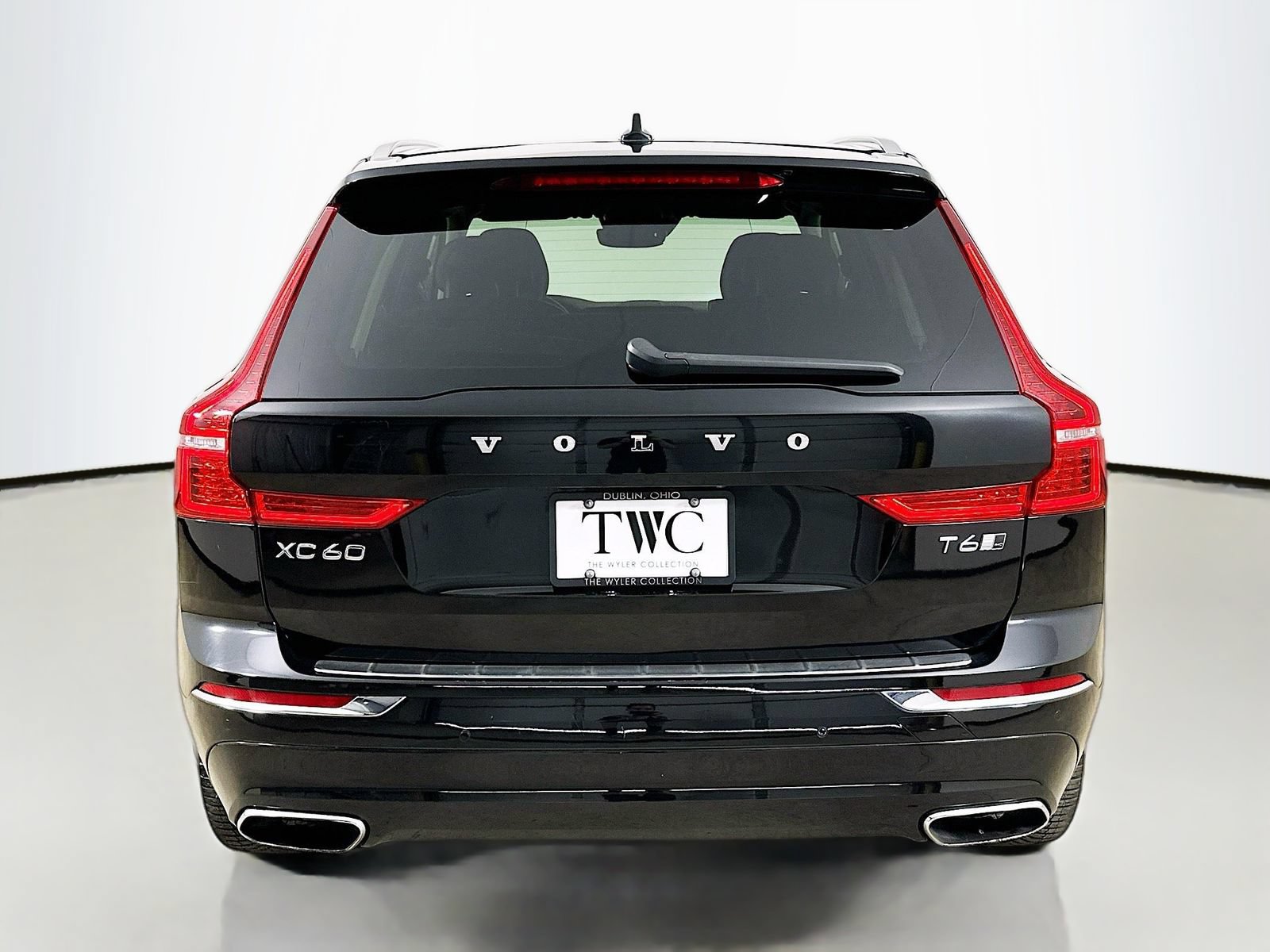 Used 2019 Volvo XC60 T6 Inscription w/ Protection Package Premier AWD/4WD image 6